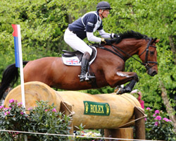 William Fox-Pitt - hier mit Cool Mountain - hat die Vier-Sterne Vielseitigkeit im französischen Pau mit Oslo gewonnen.